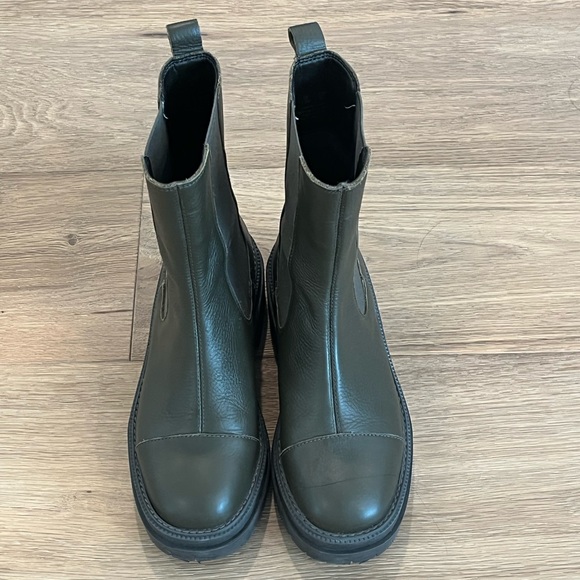Sam Edelman Waterproof Wellington Boots Size 5.5 - Picture 1 of 4